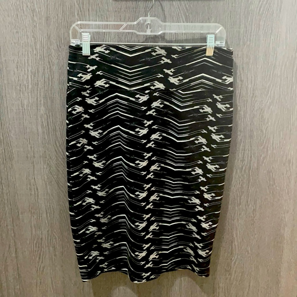 Lularoe Cassie Skirt Medium - Black Airplanes